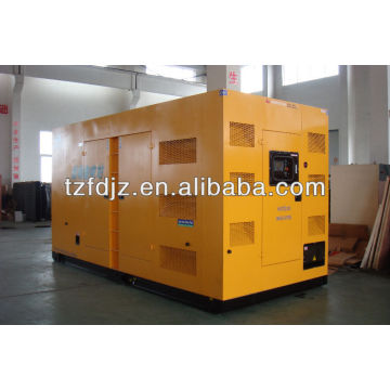 China Schalldichter Art Dieselaggregat / Genset 640kVa angetrieben durch Doosan-Maschine